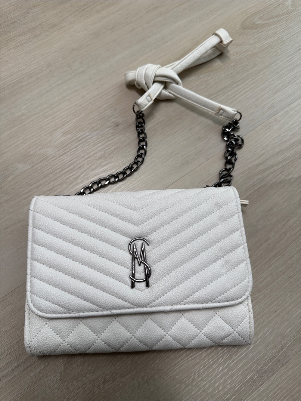 Steve Madden White Quilted Crossbody with Chain Strap